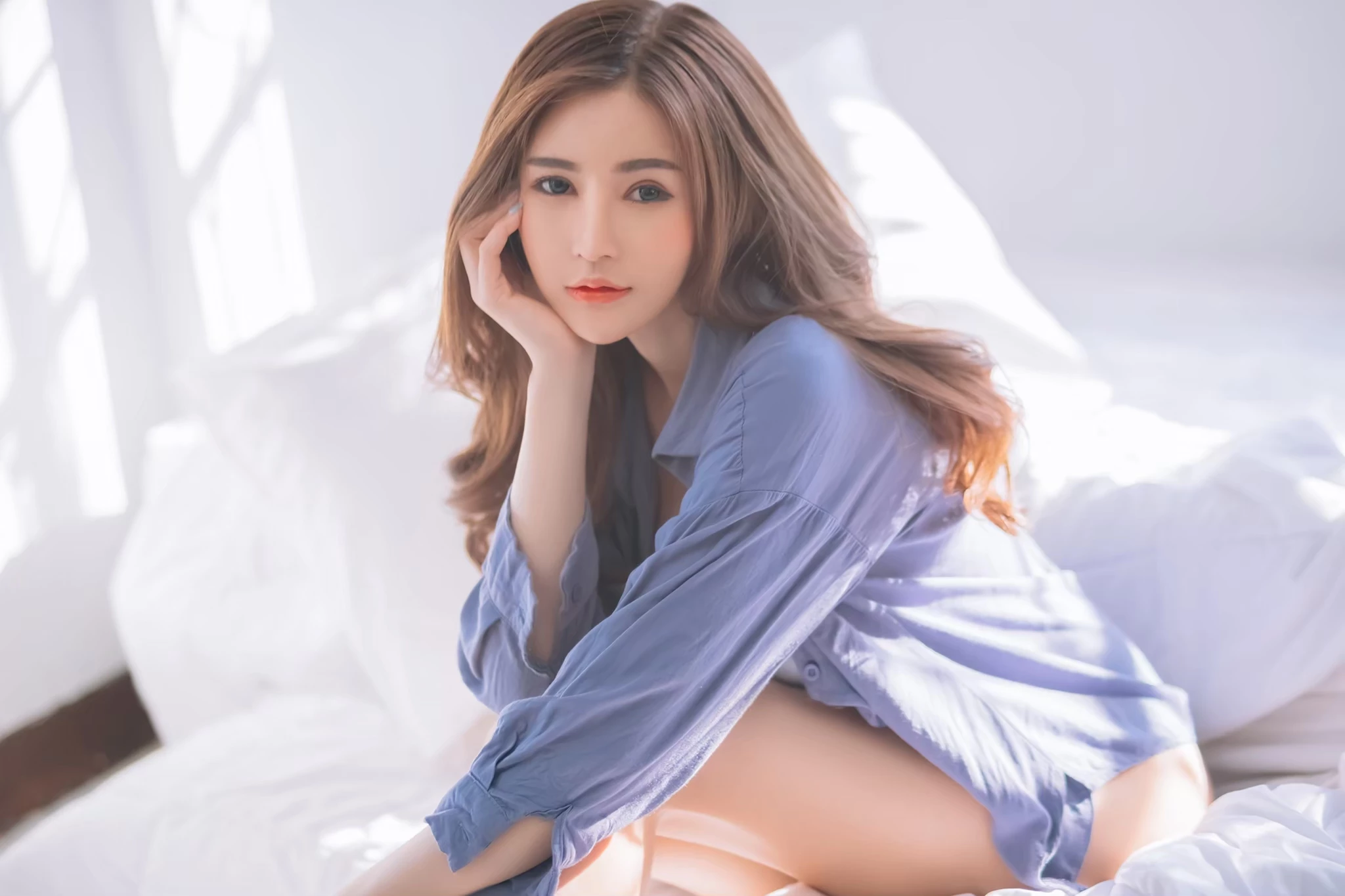 น้องฟองเบียร์ มีชื่อจริงว่า พิชญา เกษศิริ เป็นสาวสวยที่เต็มไปด้วยเสน่ห์มากมาย